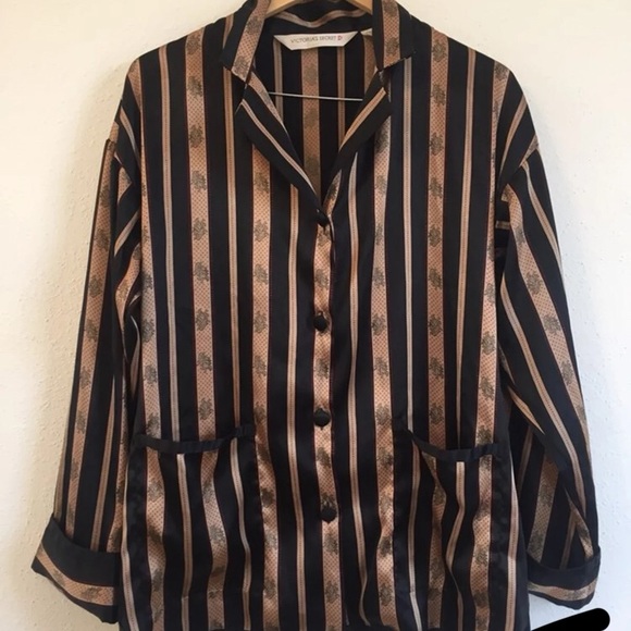 Victoria's Secret Tops - Vtg Victoria Secret sleepwear button top